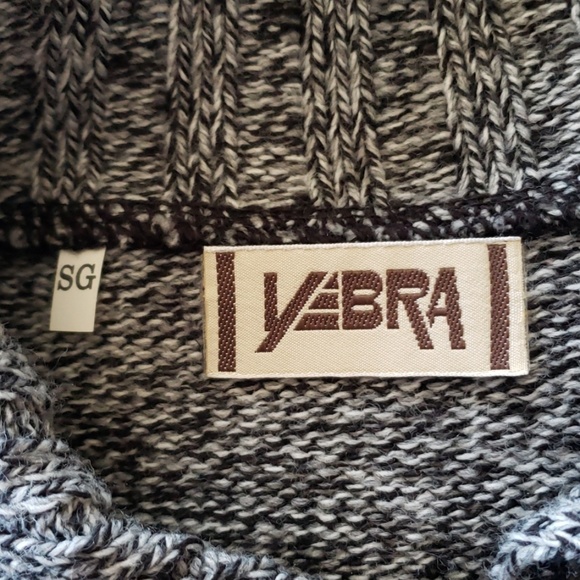 Yebra Sweater Size S - Picture 3 of 8